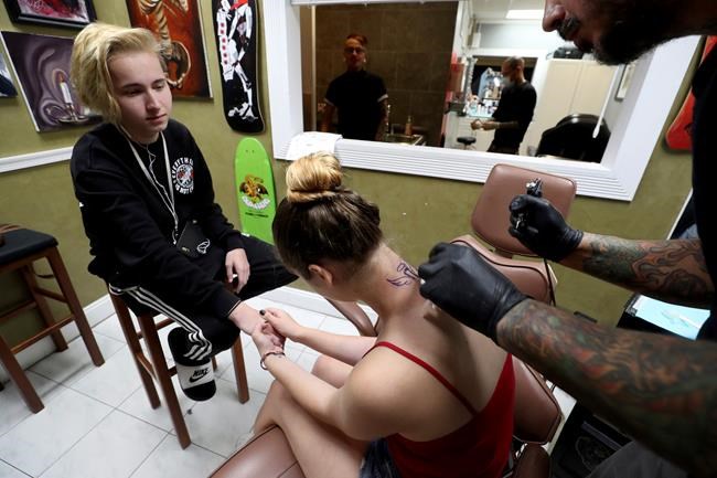 Judge: Release video outside Florida school during shooting | iNFOnews.ca