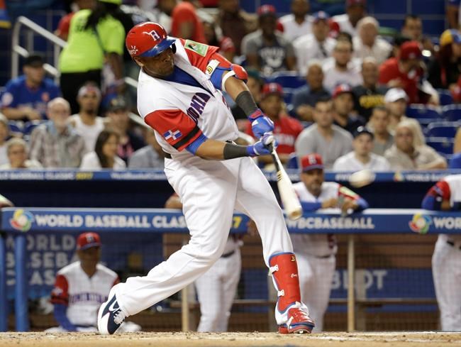 Bautista's homer helps Dominicans beat Canada 9-2 in WBC | iNFOnews.ca