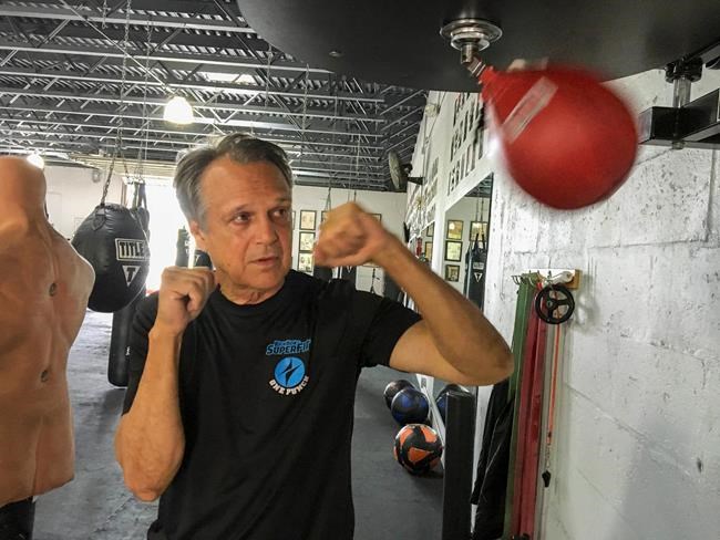 Mugger attacks senior who was a kickboxing champ, loses TKO | iNFOnews.ca