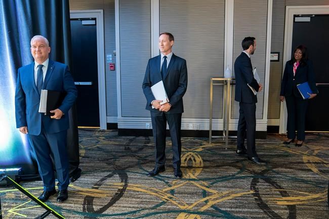 MacKay accuses O'Toole of backing a carbon tax in heated French debate | iNFOnews.ca MacKay accuses O'Toole of backing a carbon tax in heated French debate | iNFOnews.ca