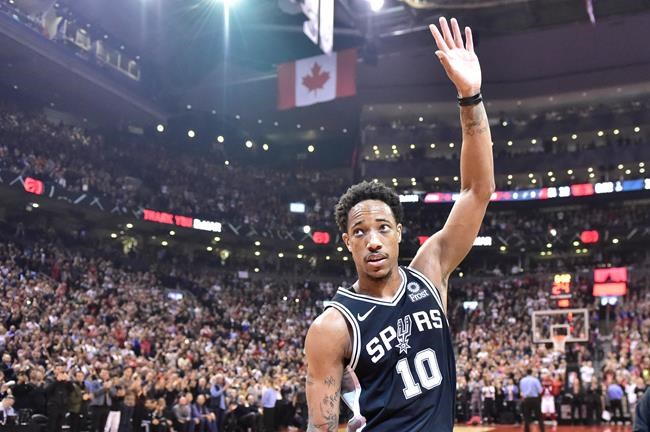 Closure but no win for DeMar DeRozan in his return to Toronto as a Spur | iNFOnews.ca Closure but no win for DeMar DeRozan in his return to Toronto as a Spur | iNFOnews.ca