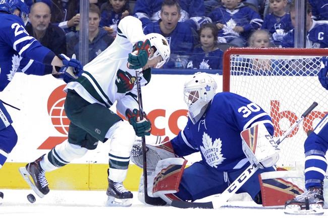 Andersen practises, but Hutchinson will start for Maple Leafs against Canucks | iNFOnews.ca