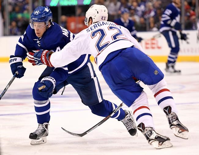 Matthews' skills apparent in Leafs debut; nerves not a factor | iNFOnews.ca