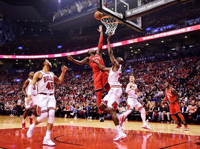 Valanciunas scores 23, Miles has 22 in Raptors' victory over Bulls | iNFOnews.ca