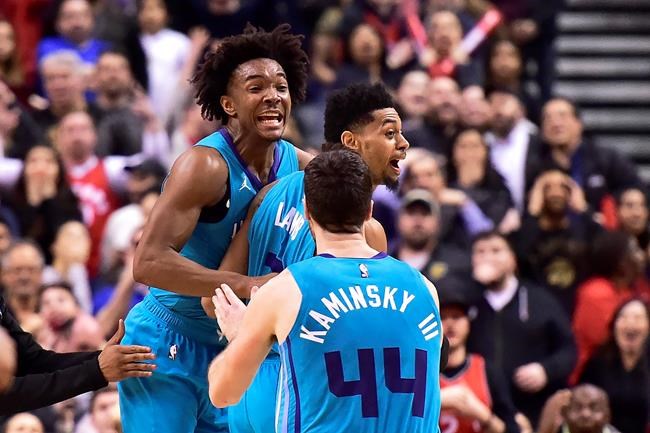 Jeremy Lamb buzzer-beater leads Hornets to 115-114 victory over Raptors | iNFOnews.ca CP1971476083