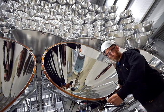 Let there be light: German scientists test 'artificial sun' | iNFOnews.ca