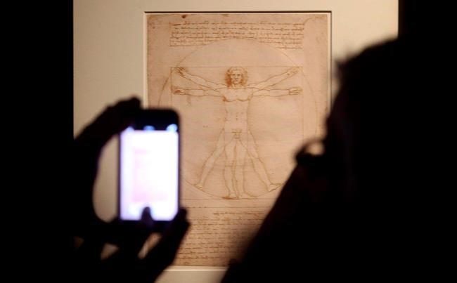 Da Vinci's "Vitruvian Man" drawing can go on loan to Louvre | iNFOnews.ca Da Vinci's "Vitruvian Man" drawing can go on loan to Louvre | iNFOnews.ca