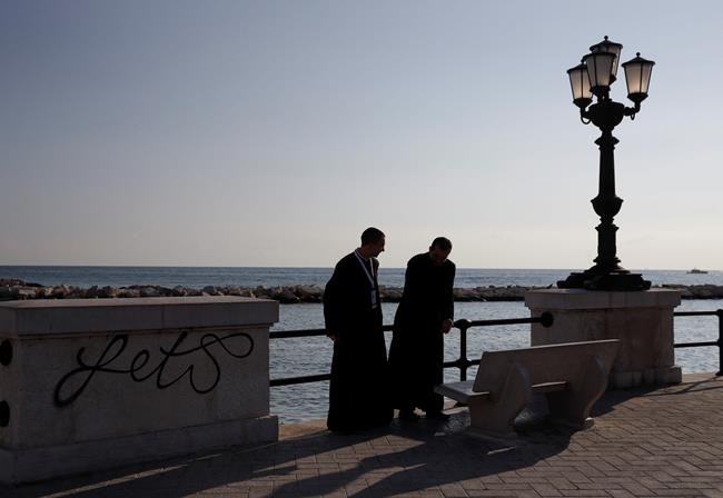 Pope denounces 'murderous indifference' by powers in Mideast | iNFOnews.ca