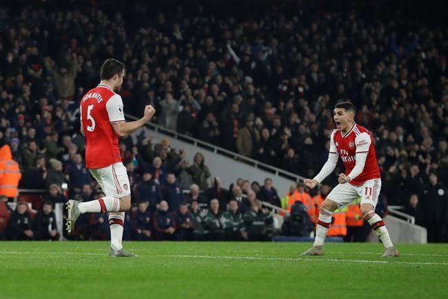 Chelsea denied by overhead kick; Arsenal beats Man United | iNFOnews.ca