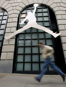 Photographer sues Nike over copyright on iconic Michael Jordan photograph | iNFOnews.ca Photographer sues Nike over copyright on iconic Michael Jordan photograph | iNFOnews.ca