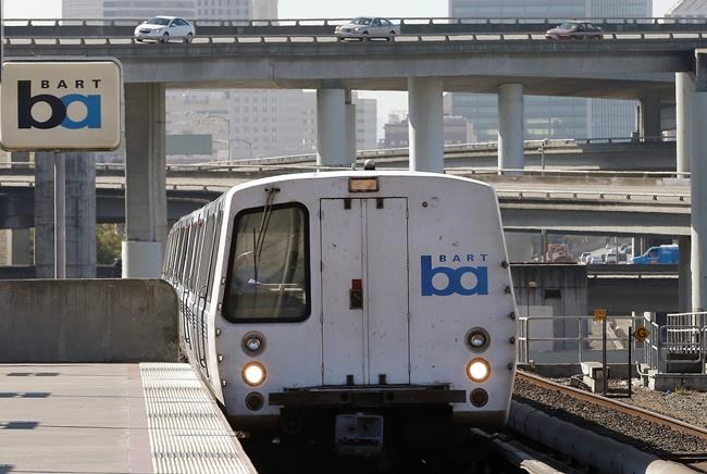 Transit system apologizes to black rider cuffed for eating | iNFOnews.ca