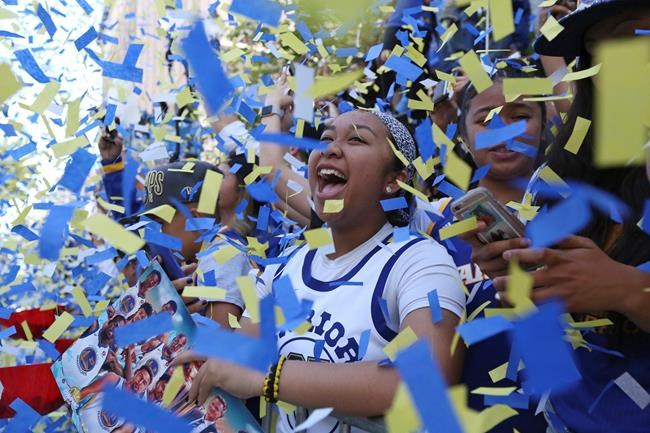 Oakland again celebrates NBA champion Warriors | iNFOnews.ca Oakland again celebrates NBA champion Warriors | iNFOnews.ca