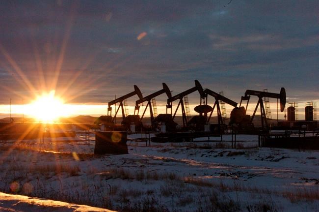 US officials: report on oil and gas sale ban due by summer | iNFOnews.ca US officials: report on oil and gas sale ban due by summer | iNFOnews.ca