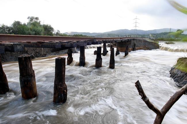 Risk of flooding, mudslides remains after California storm | iNFOnews.ca