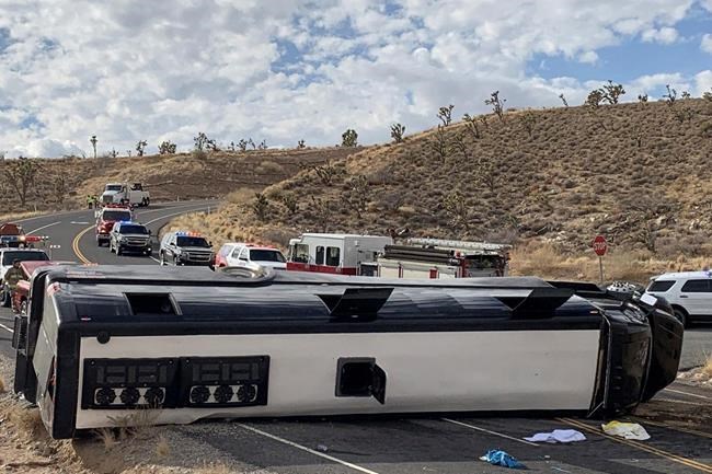 Bus in deadly Grand Canyon crash offers tours by comedians | iNFOnews.ca