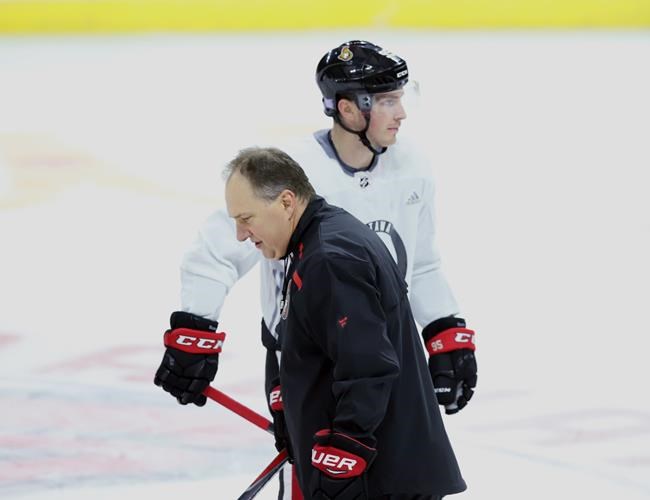 Senators players say viral video a 'hiccup,' team relationship with coaches strong | iNFOnews.ca CP1094900339