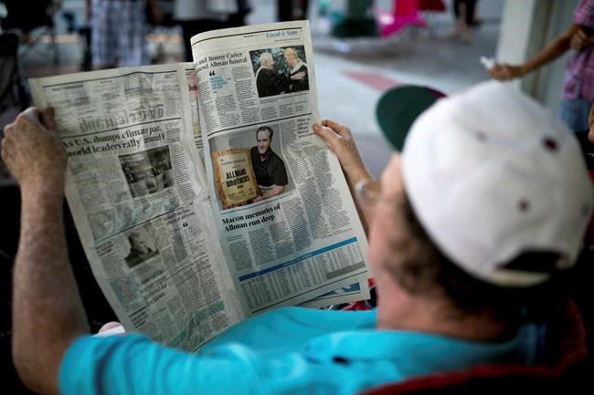 The Latest: 'Ramblin Man' Gregg Allman buried near Hwy 41 | iNFOnews.ca CP659111537