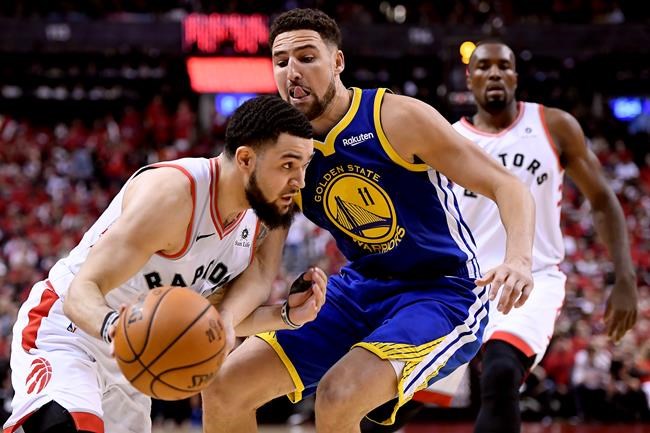 Warriors even NBA Finals with Raptors despite injury toll in Game 2 win | iNFOnews.ca