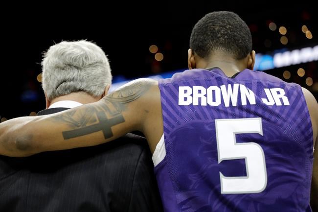 Gritty K-State delivers another upset, 61-58 over Kentucky | iNFOnews.ca Gritty K-State delivers another upset, 61-58 over Kentucky | iNFOnews.ca