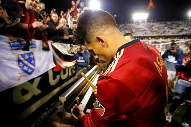 Atlanta United addressing anti-gay chant at first match | iNFOnews.ca