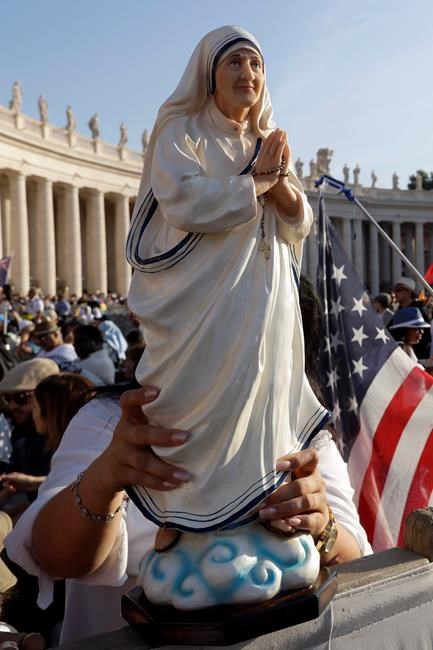 Mother Teresa: 'Saint of the gutters' canonized at Vatican | iNFOnews.ca