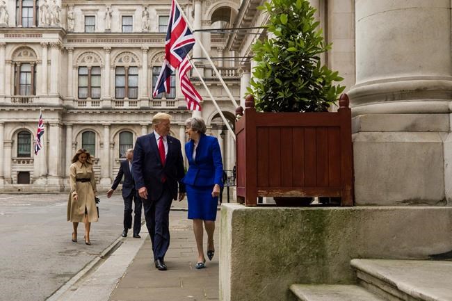 Trump eases up, makes nice with May before she steps down | iNFOnews.ca Trump eases up, makes nice with May before she steps down | iNFOnews.ca