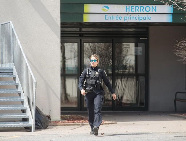 The latest developments on COVID-19 in Canada | iNFOnews.ca