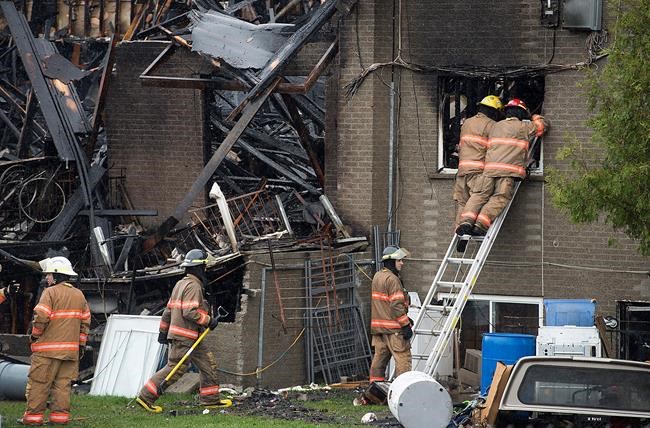 Three bodies found in wreckage of apartment building after Montreal-area fire | iNFOnews.ca