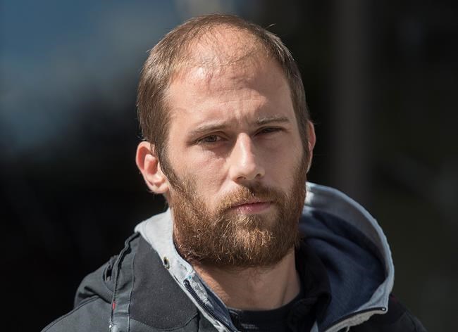 Addressing anti-mask protests poses a challenge for leaders, experts say | iNFOnews.ca