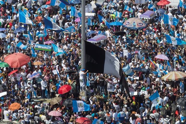Guatemala lawmakers again vote not to lift Morales' immunity | iNFOnews.ca