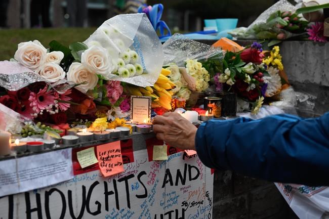 Identifying 10 killed in Toronto van attack could take days, coroner says | iNFOnews.ca
