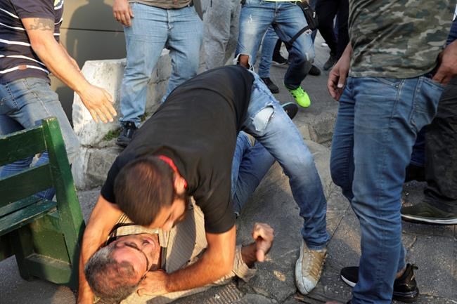 AP Explains: Lebanon’s protests could head into dark turn | iNFOnews.ca