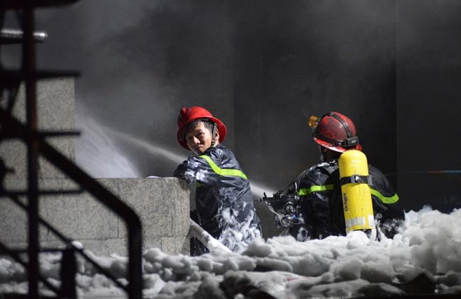 Smoky condo fire in Vietnam kills at least 13, injures 28 | iNFOnews.ca