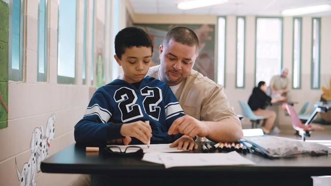 New Mexico filmmaker examines the children of prison inmates | iNFOnews.ca New Mexico filmmaker examines the children of prison inmates | iNFOnews.ca