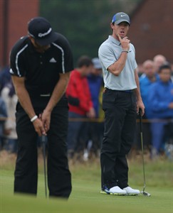 Rory McIlroy beats the weather, beats the field, and takes 6-shot lead at British Open | iNFOnews.ca