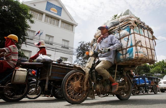 3 Cambodian commandos jailed for attack on legislators | iNFOnews.ca