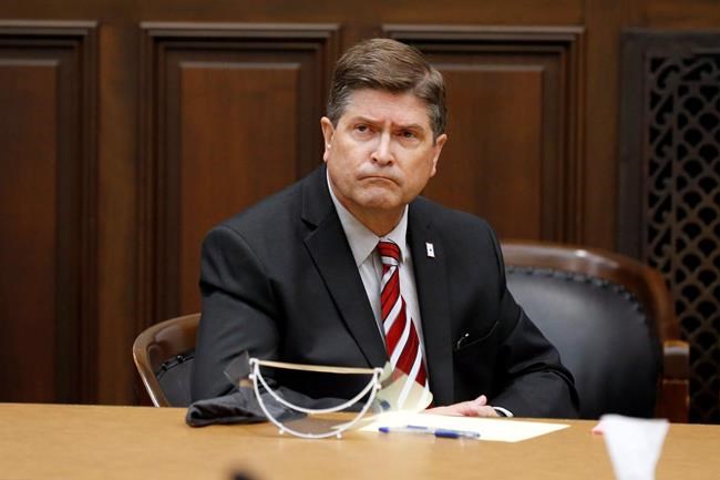 Judge voids 50,000 absentee ballot requests in Iowa county | iNFOnews.ca CP1958458094