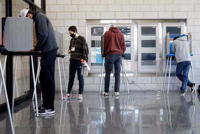 EXPLAINER: Despite the angst, voting problems not widespread | iNFOnews.ca EXPLAINER: Despite the angst, voting problems not widespread | iNFOnews.ca