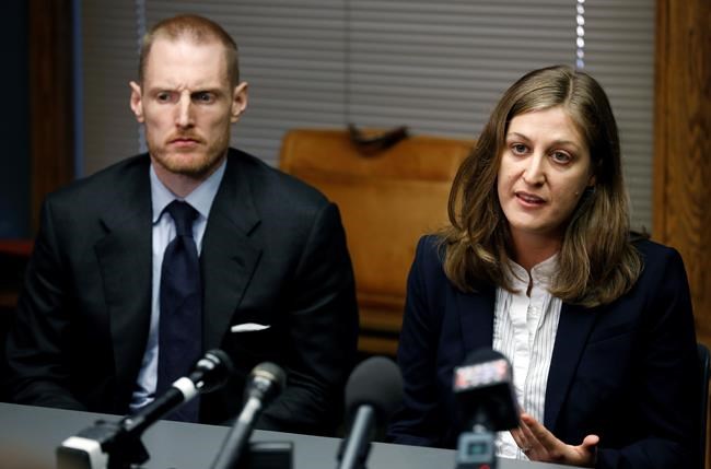 Judge agrees to halt fetal heartbeat abortion law in Iowa | iNFOnews.ca