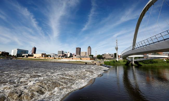 Boats and bacteria: Urban waterways offer fun with risks | iNFOnews.ca
