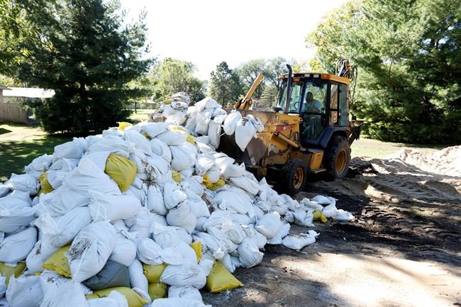 The Latest: Barriers protect Cedar Rapids as river crests | iNFOnews.ca