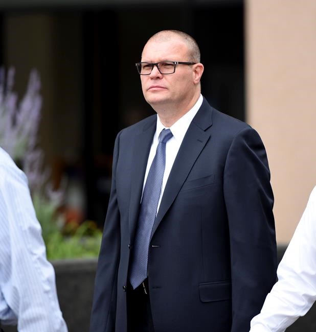 Chicago cop, 2 ex-cops enter pleas in Laquan McDonald case | iNFOnews.ca