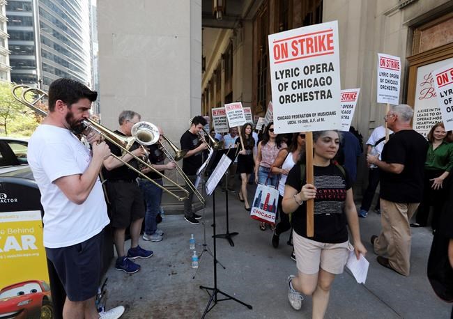 Lyric Opera musicians go on strike, threatening opera season | iNFOnews.ca