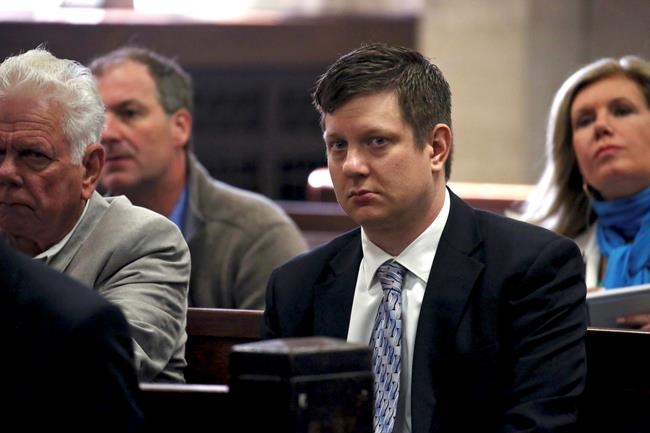 Family of Chicago officer charged with murder breaks silence | iNFOnews.ca