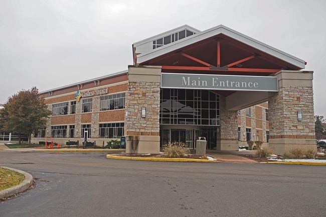 Patients sue Indiana hospital over possible disease exposure | iNFOnews.ca