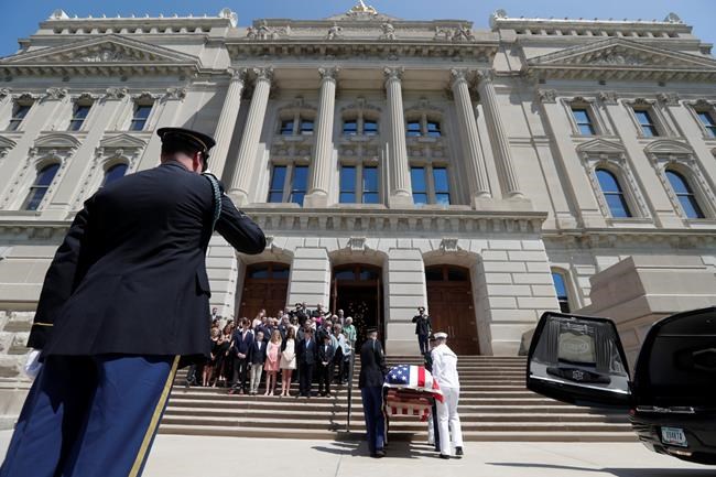Ex-Sen. Lugar hailed as peacemaker ahead of Indiana funeral | iNFOnews.ca
