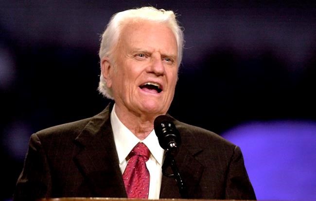 Panel approves model of Billy Graham statue for US Capitol | iNFOnews.ca