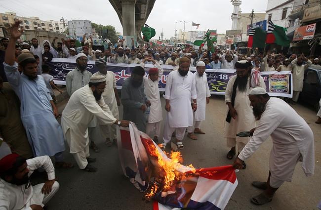 Pakistan rally ends after Dutch cartoon contest is cancelled | iNFOnews.ca