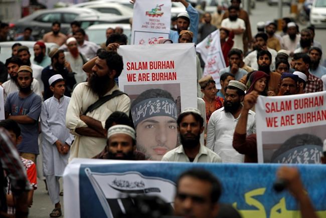 AP EXCLUSIVE: Militant with US bounty walks free in Pakistan | iNFOnews.ca AP EXCLUSIVE: Militant with US bounty walks free in Pakistan | iNFOnews.ca