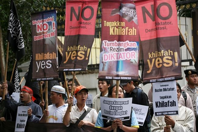 Indonesia bans Hizbut group that seeks global caliphate | iNFOnews.ca
